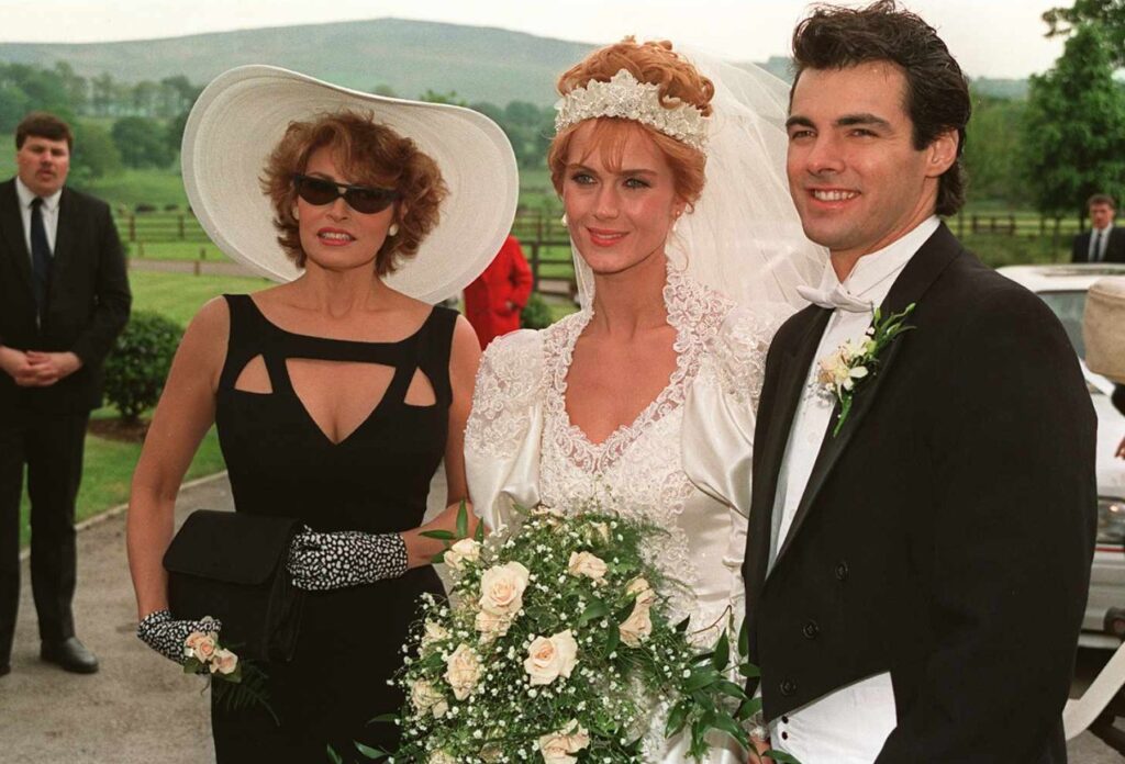 Raquel Welch's Personal Life: Spouse, Family, and Daughter